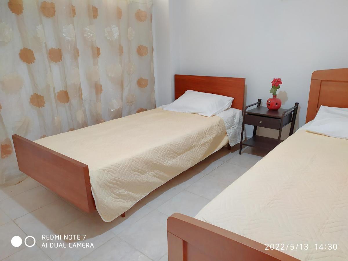 Georgia'S Family Apartment Ираклио Екстериор снимка