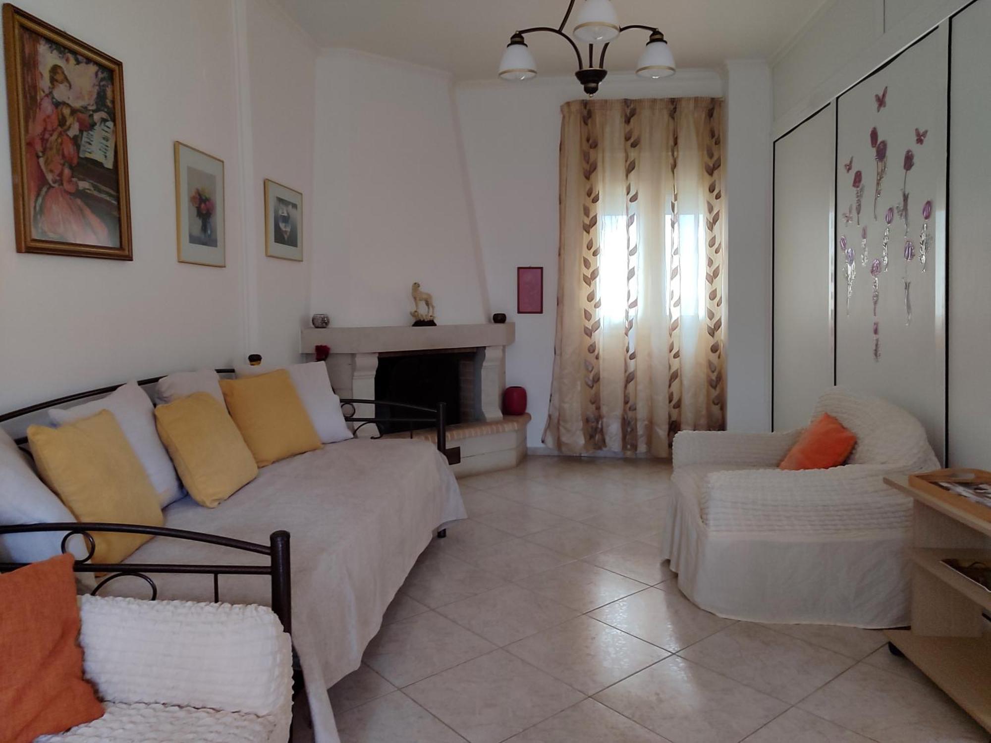 Georgia'S Family Apartment Ираклио Екстериор снимка