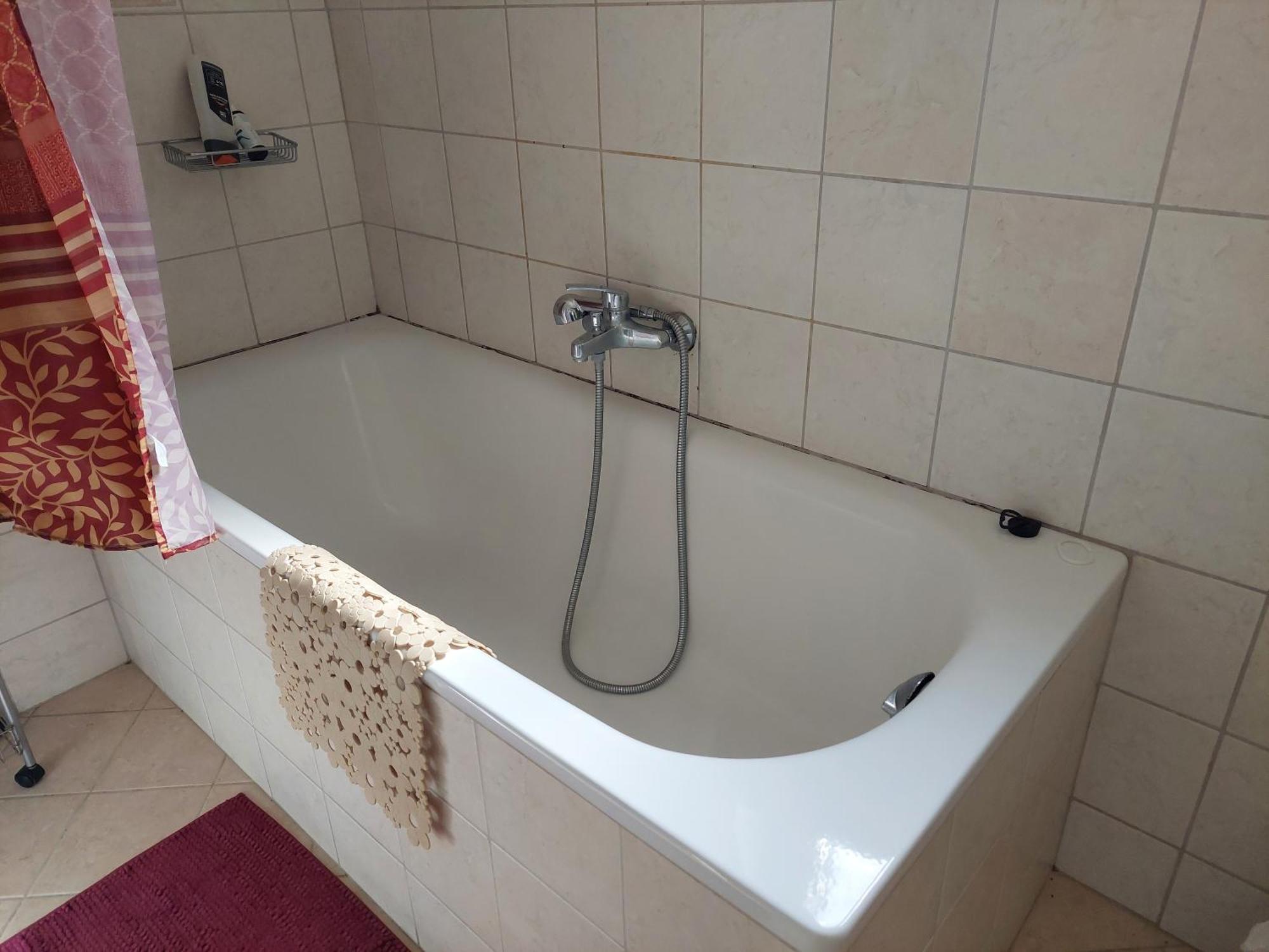 Georgia'S Family Apartment Ираклио Екстериор снимка