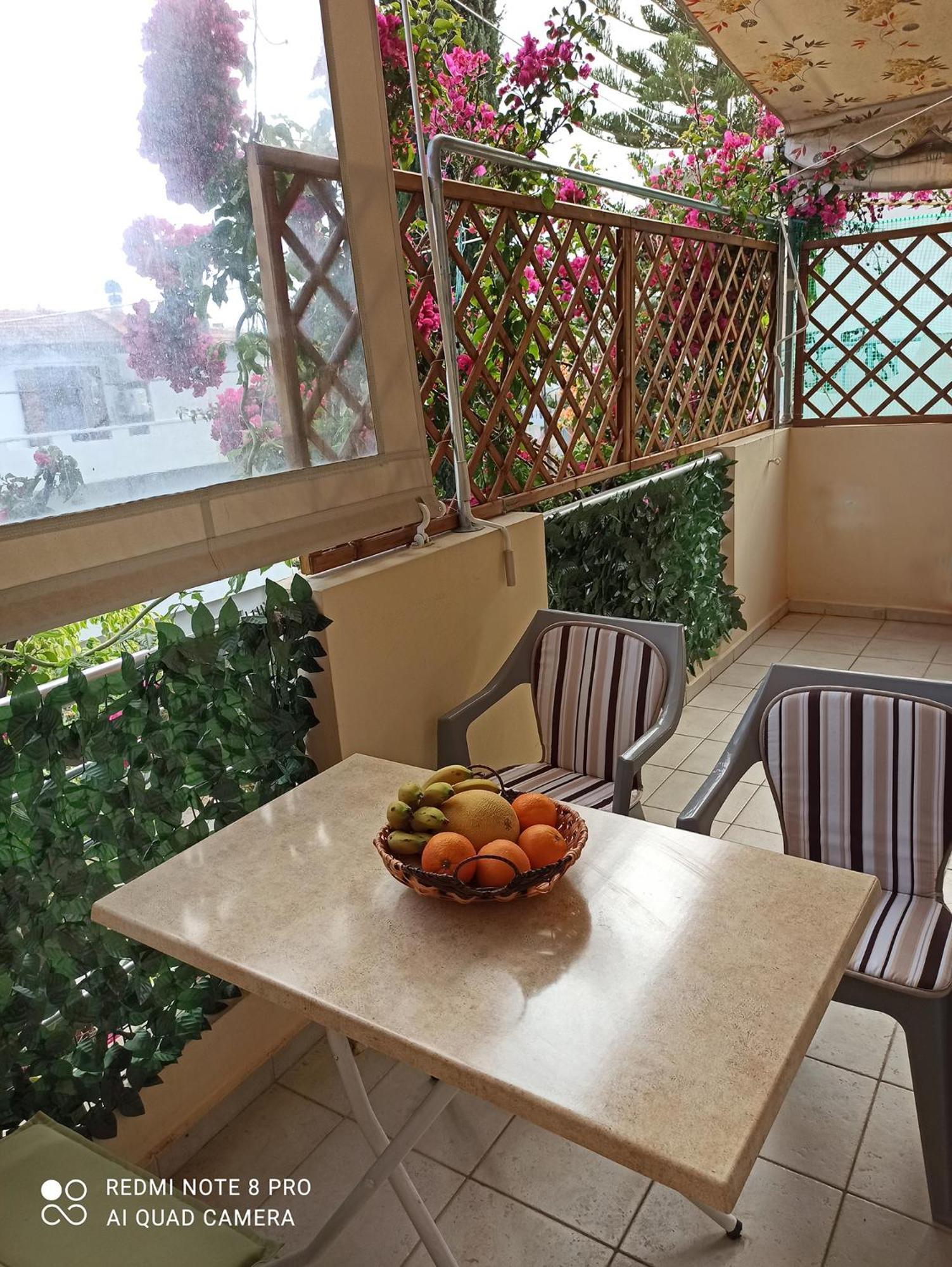 Georgia'S Family Apartment Ираклио Екстериор снимка