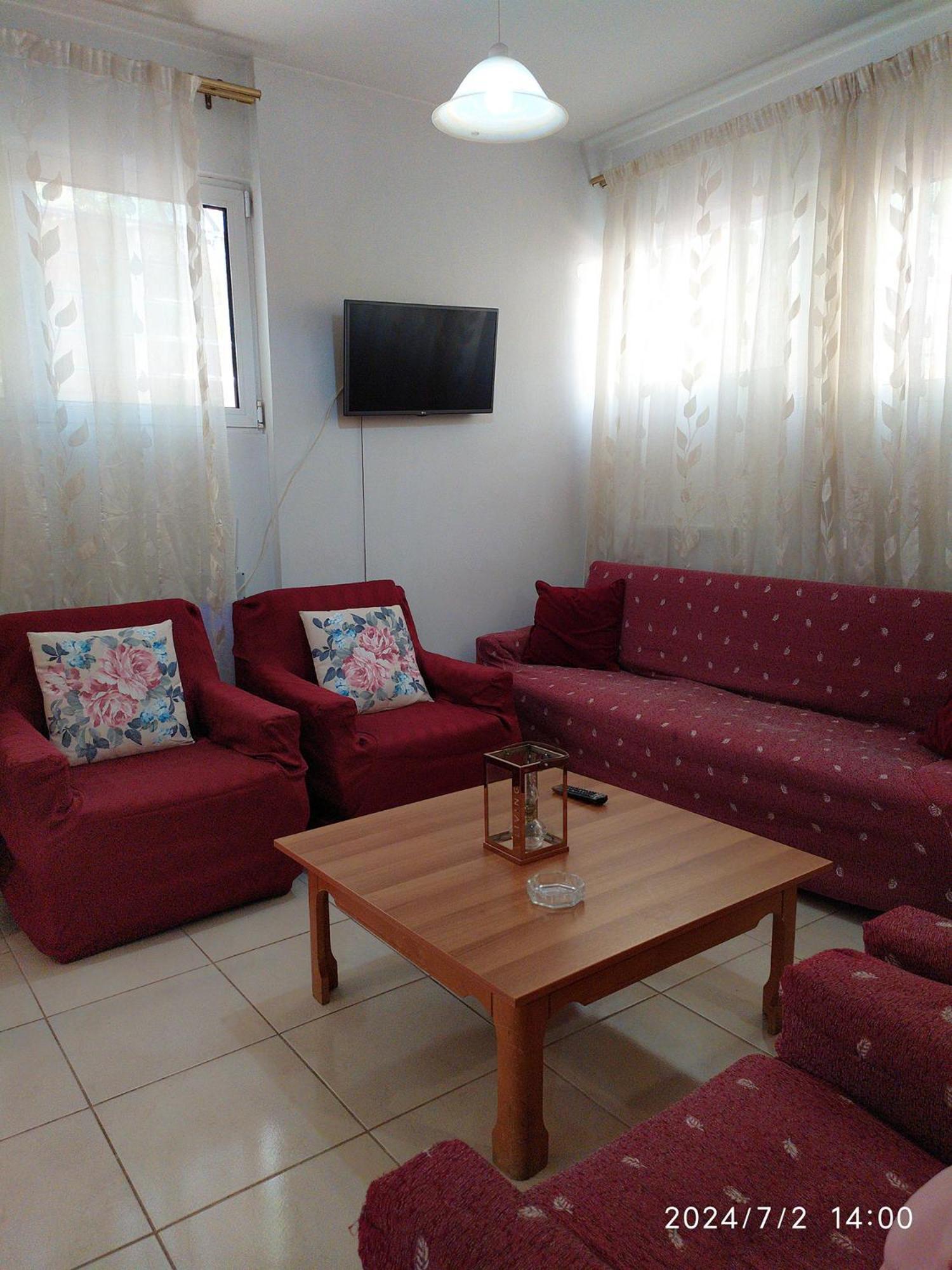 Georgia'S Family Apartment Ираклио Екстериор снимка