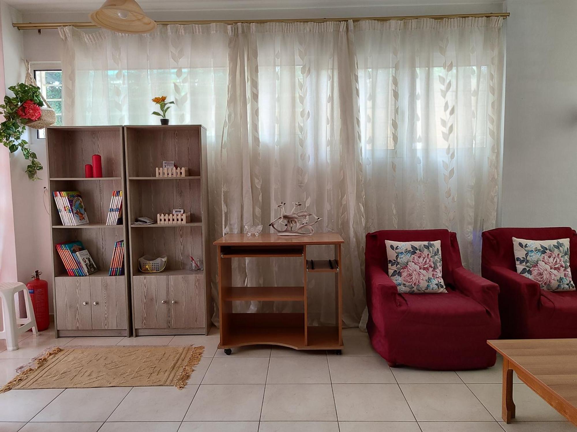 Georgia'S Family Apartment Ираклио Екстериор снимка